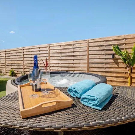 Unico Con Jacuzzi Кониль-де-ла-Фронтера