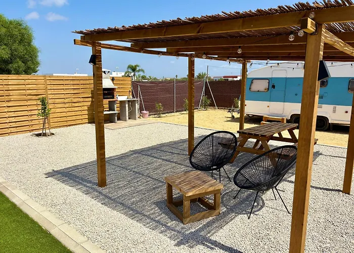 La Caravana De Lucia Kemping Conil de la Frontera