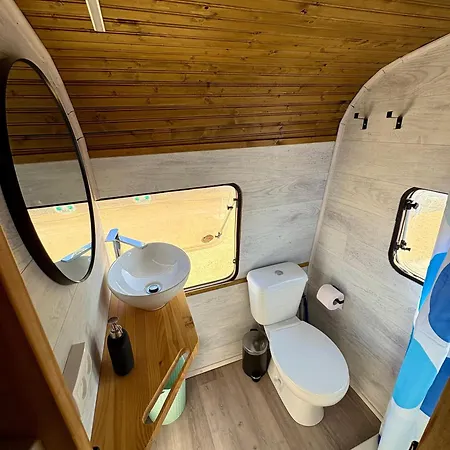 La Caravana De Lucia Кемпінг